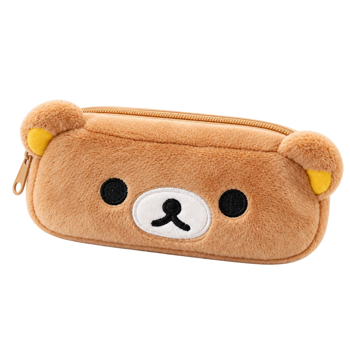 Estuche de peluche color caramelo con cara de oso y cierre superior.